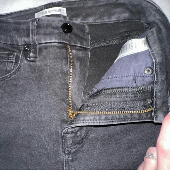 Black Skinny Jeans - Picture 2 of 8